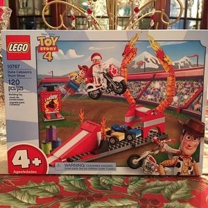Lego Toy Story 4 Duke Caboom’s Stunt Show